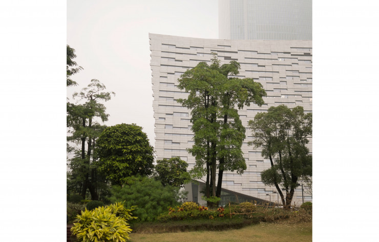 La bibliothèque de ce quartier récent de Zhujiang a été conçue par les Japonais de l’agence d’architecture Nikken Sekkei.
