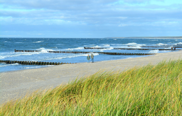 De nombreuses plages (ici celle d’Ahrenshoop, à l’est de Rostock) sont beaucoup plus peuplées l’été !