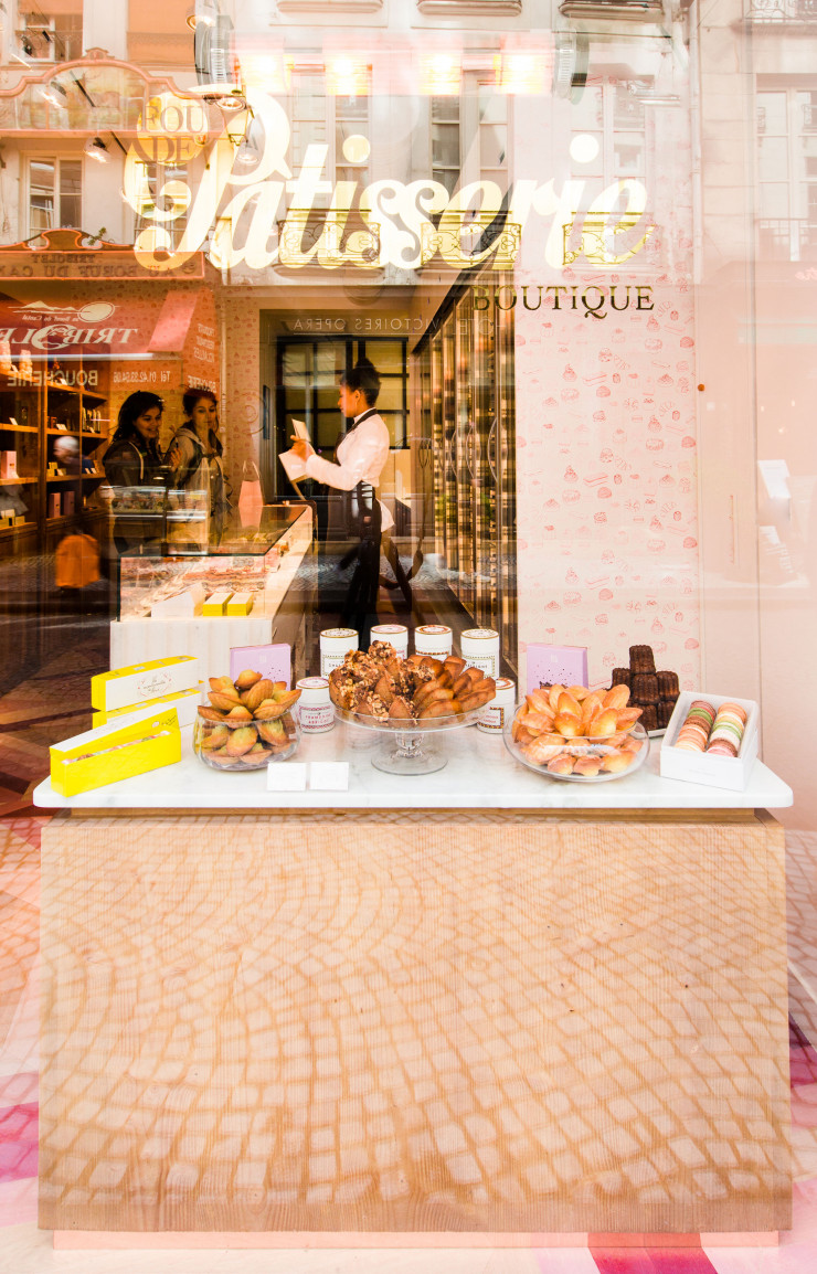 Fou de Pâtisserie, un magasin inauguré rue Montorgueil, à Paris, en avril 2016. Un challenge de plus pour Karine Lewkowicz, vu l’exiguïté du lieu.
