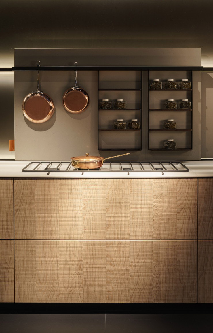 Avec son concept « B3 », Bulthaup replace la cuisine au cœur du logement et la fond dans le décor.