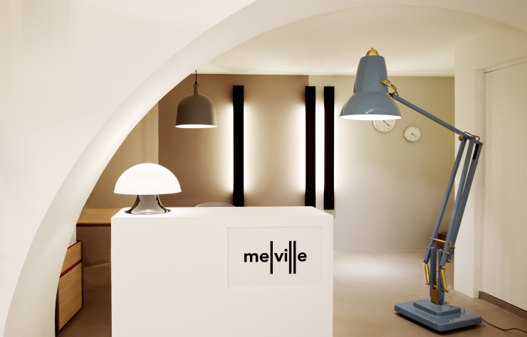 Melville Design met essentiellement en lumière des pièces de design scandinave.