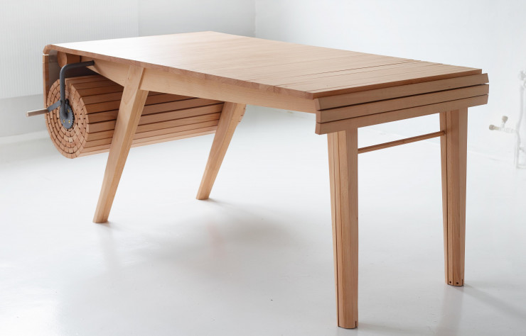 Le prototype de table extensible « @ », imaginé par Marcus Voraa, était présenté à la section Greenhouse.