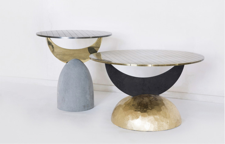 Tables « Half Moon », en laiton, métal et pierre (2017).