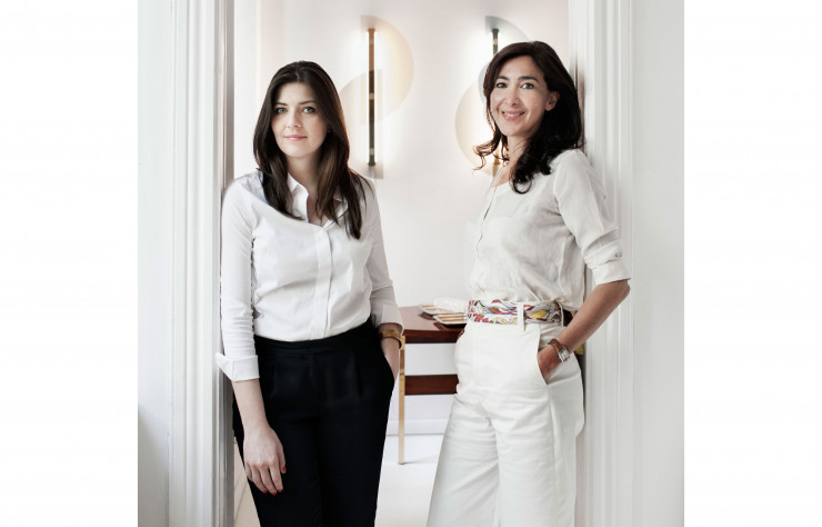 Ellen Bernhardt (à gauche) et Paola Vella (à droite), un duo dont le design « simple mais qui laisse une place a l’émotion » a conquis de nombreux éditeurs italiens.