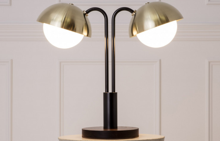 Lampe Double Dome d’Allied Maker.
