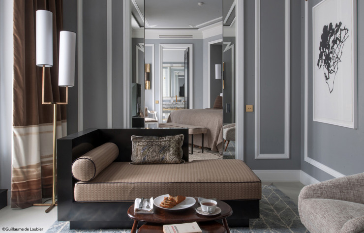 À l’hôtel Nolinski (Paris Ier), ST Bois Agencement a su traduire l’esprit « couture » de l’architecte d’intérieur Jean-Louis Deniot.