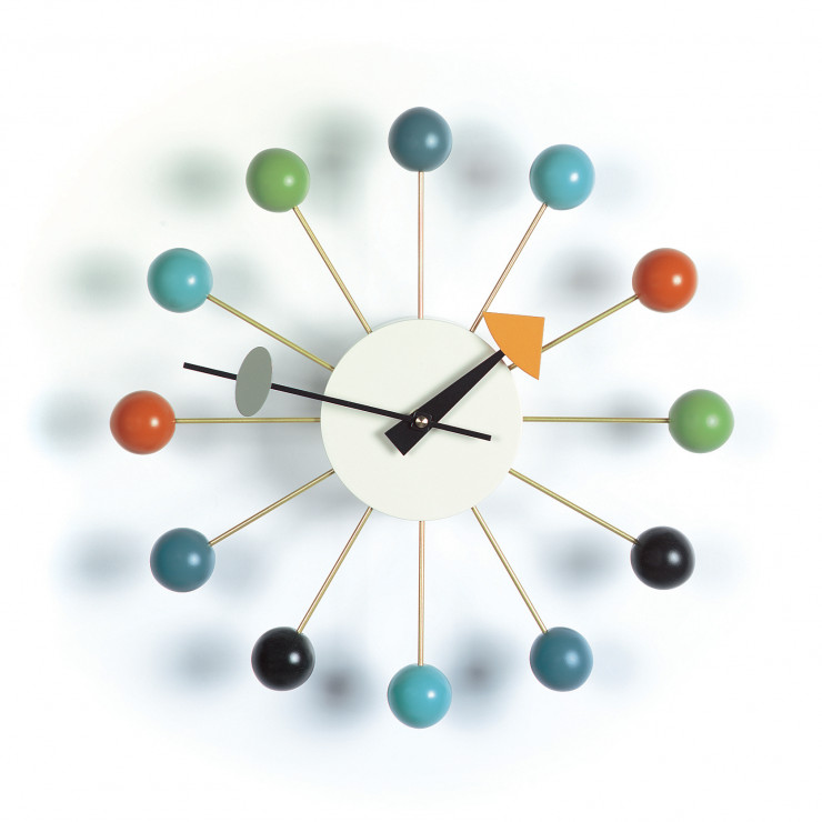 La « Ball Clock » de George Nelson a été dessinée en 1947 (Vitra).