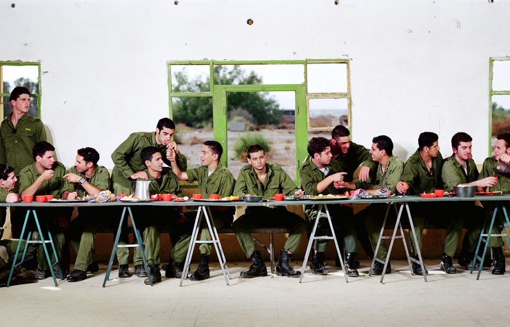 Untitled (Last Supper), 1996, d’Adi Nes.