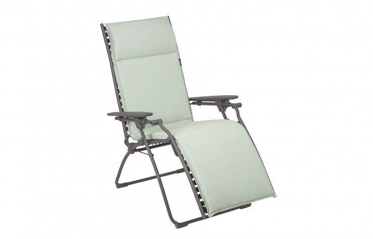 Il existe aujourd’hui une vingtaine de versions du fauteuil Relax de Lafuma.