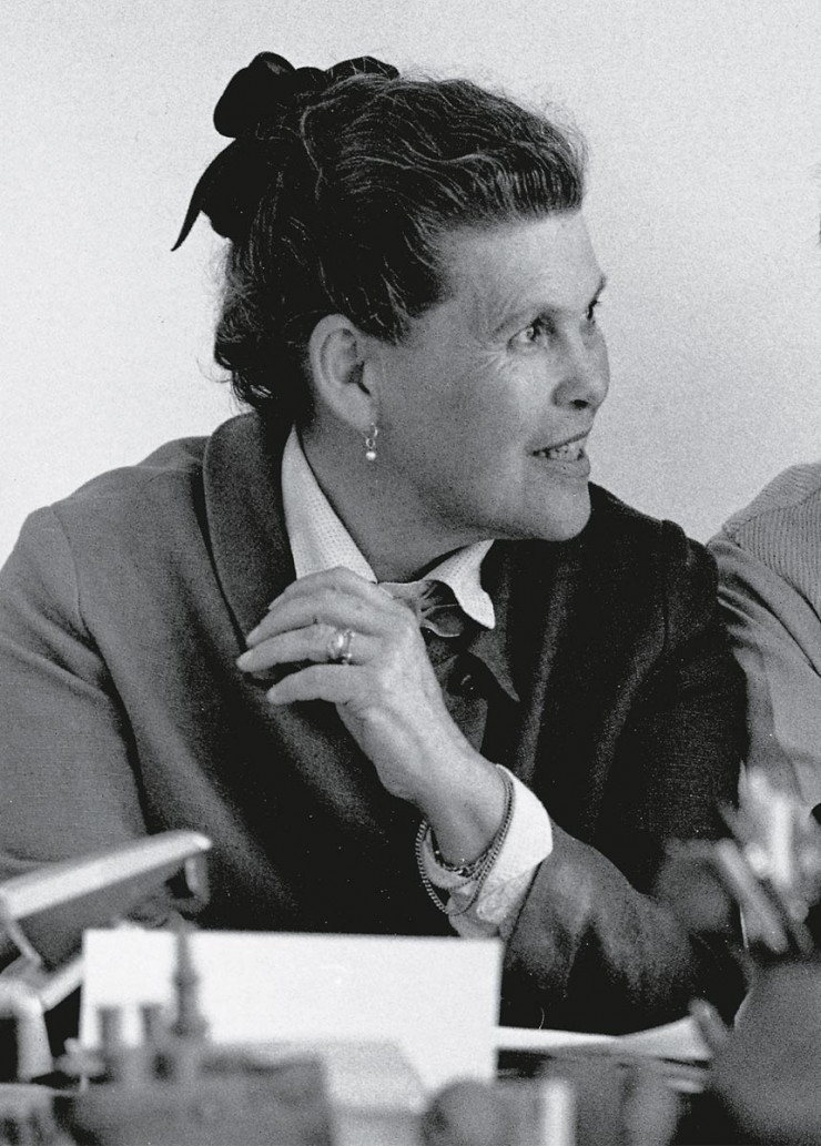 Ray Eames (1912-1988).