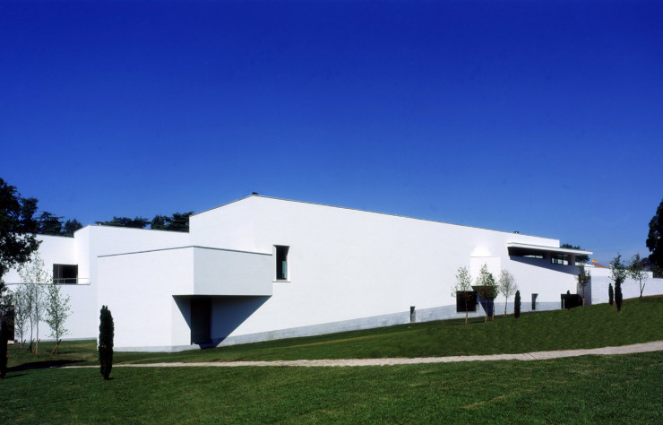 Les façades blanches, une récurrence dans le travail d’Alvaro Siza.