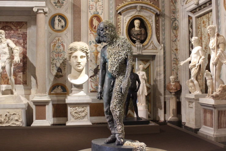 Sculpture en bronze de Protée, personnage de l’Odyssée revisité par Damien Hirst.