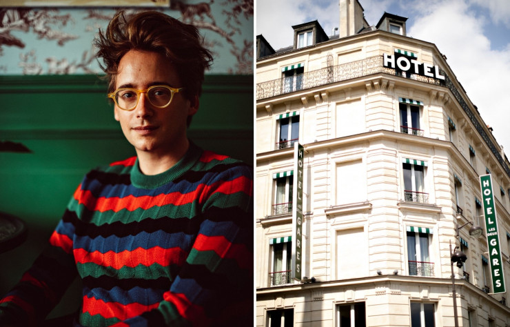 A gauche : Luck Edward Hall, décorateur en charge du projet. A droite : L’hôtel siège dans un immeuble bourgeois parisien à la façade restaurée, sobre et lumineuse dont on ne peut deviner l’exubérance des couleurs qui décorent l’intérieur.