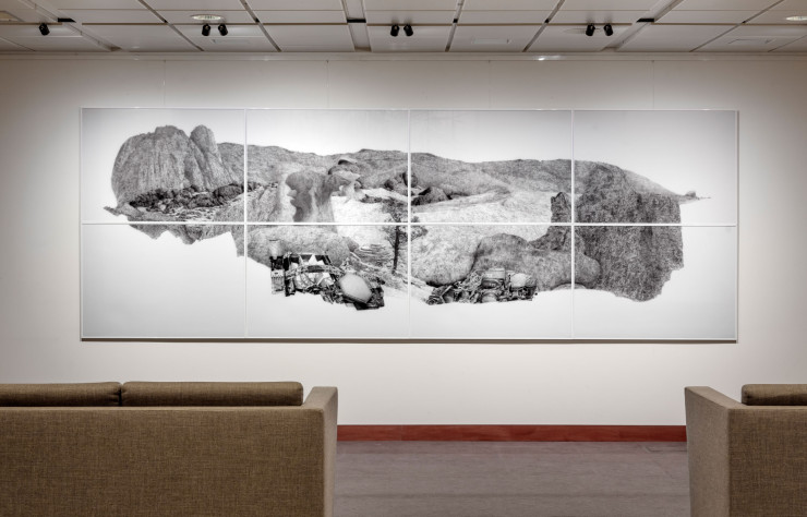 Lucien Roux a redessiné à l’aérographe des photographies de paysages de la planète Mars, Frontierland.