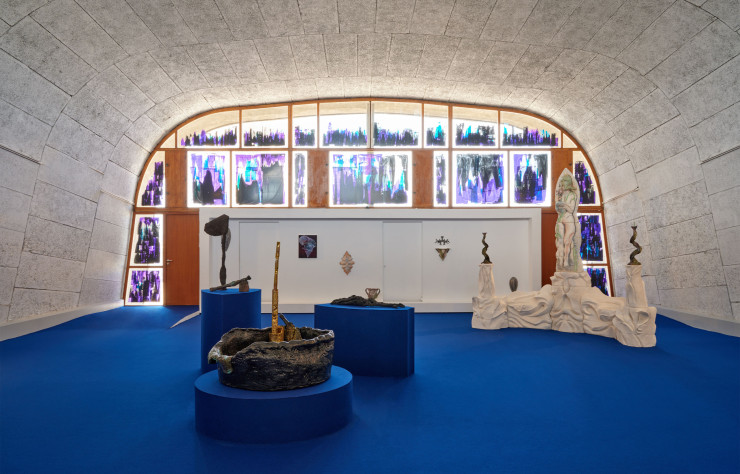 Uncanny Depths, la nouvelle exposition de la curatrice Emmanuelle Luciani au MAMO – Cité Radieuse le Corbusier.