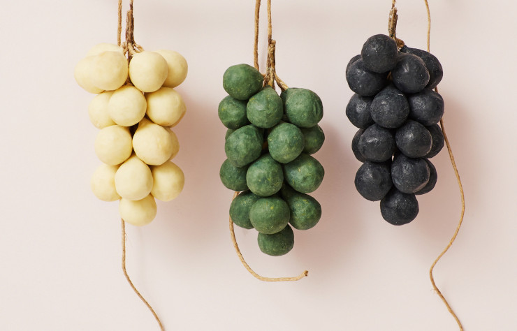 Les savons solides du Petit Florilège adoptent une forme de grappe comme dans la tradition moyen-orientale
