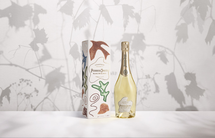 Le coffret et la bouteille de Garance Vallée pour l’édition limitée anniversaire de Perrier-Jouët Belle Epoque 2013.